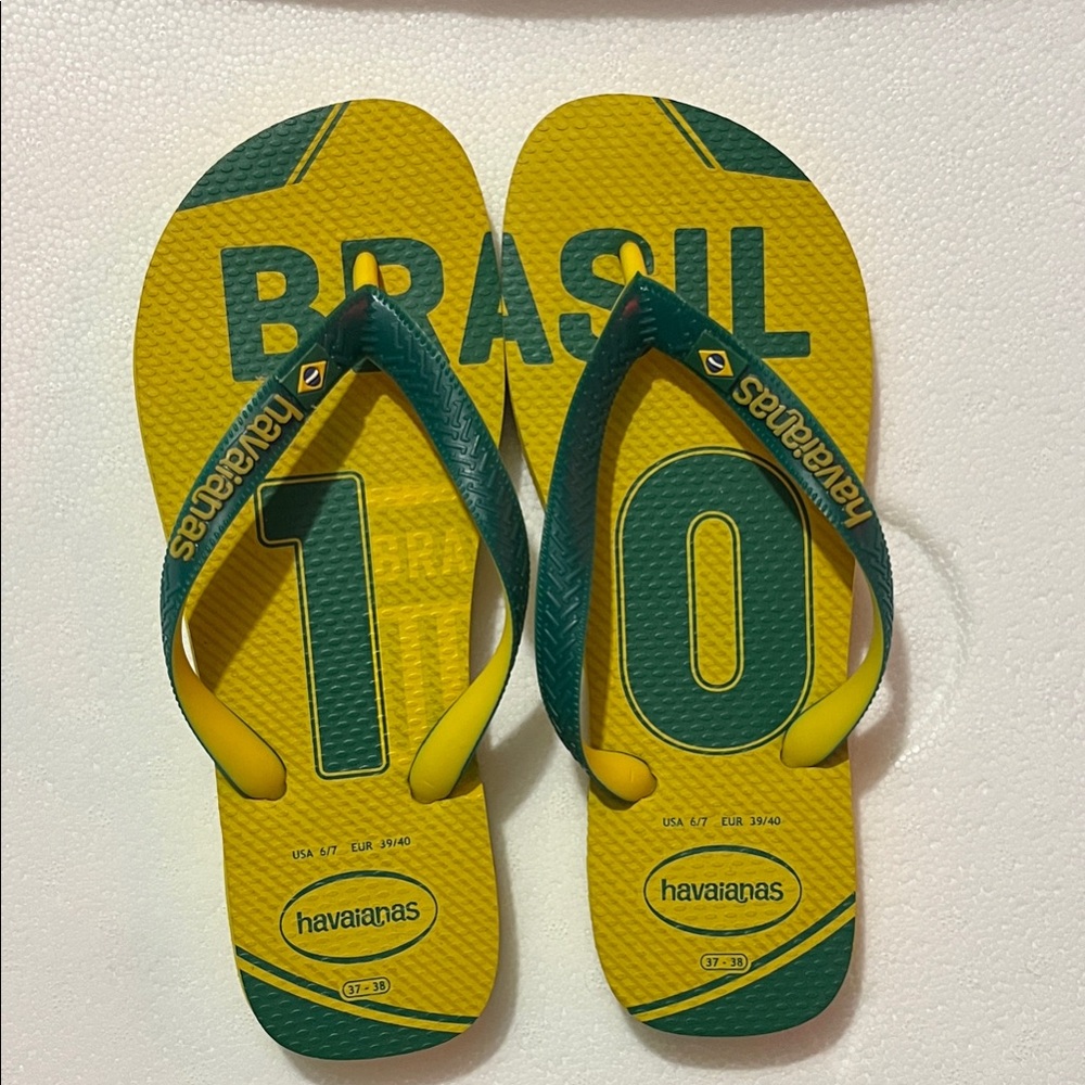Havaianas Yellow and Green Brasil Sandals